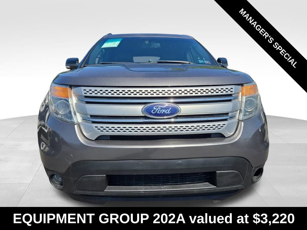 Used 2014 Ford Explorer XLT w/ Equipment Group 202A video 2