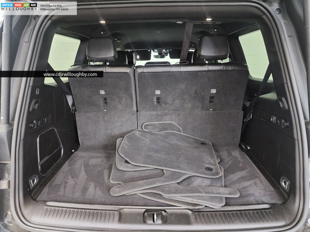Used 2024 Jeep Wagoneer Series II AWD/4WD image 28