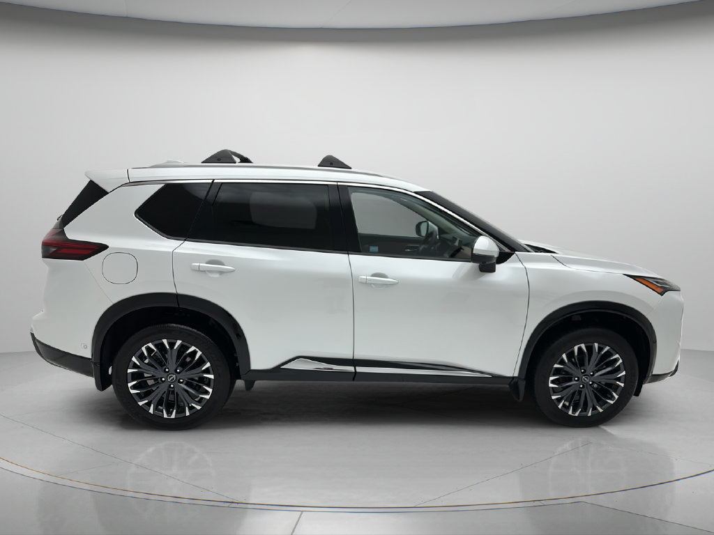 Used 2026 Nissan Rogue Platinum w/ Platinum Premium Package AWD/4WD image 6