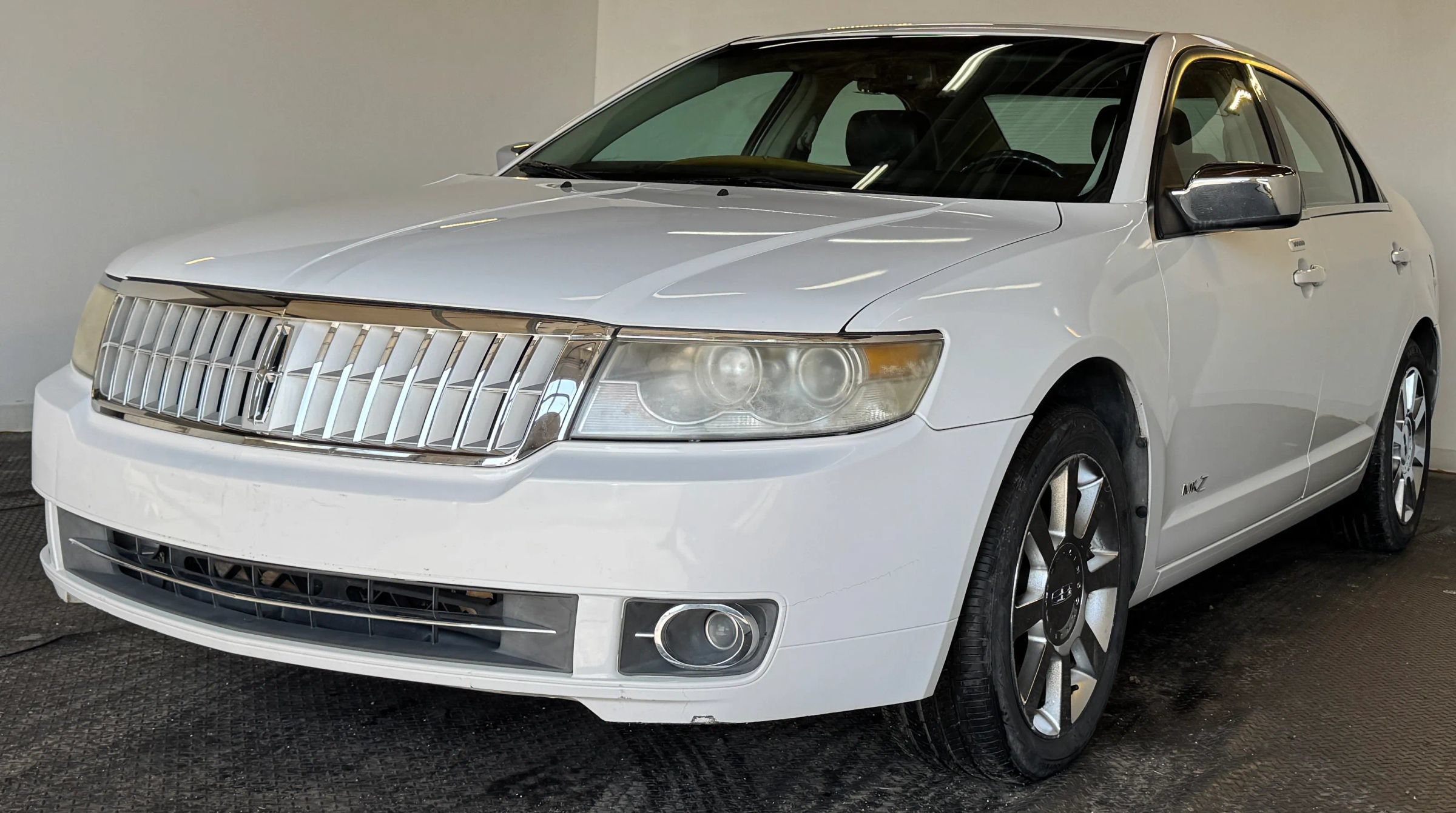Used 2007 Lincoln MKZ FWD image 4
