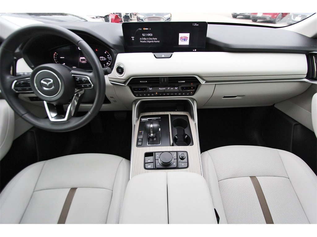 Certified 2025 MAZDA CX-90 3.3 Turbo w/ Premium Plus Pkg image 9