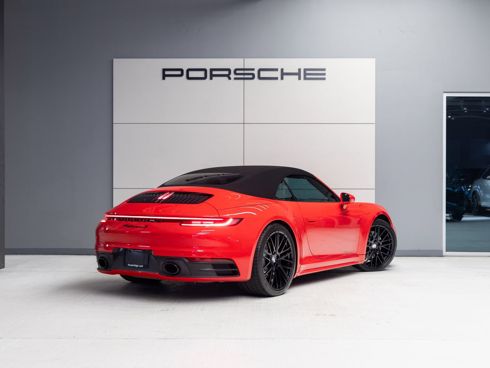 Certified 2023 Porsche 911 Carrera S image 7