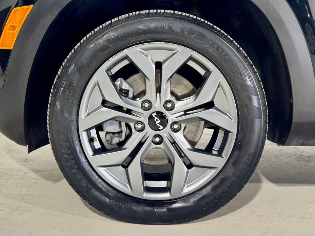 Used 2024 Kia Seltos LX image 30