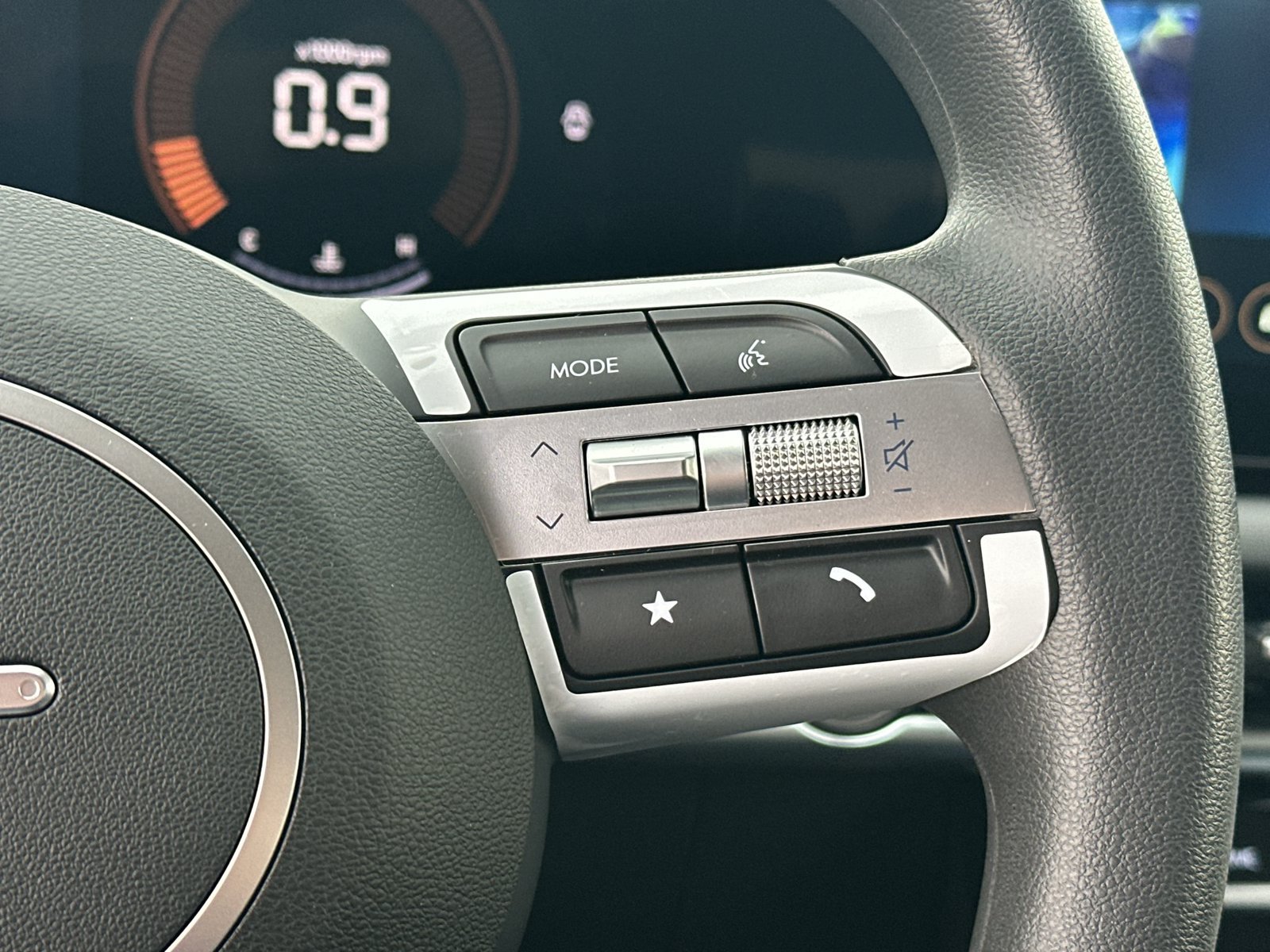 New 2026 Hyundai Tucson SEL Plus FWD image 18