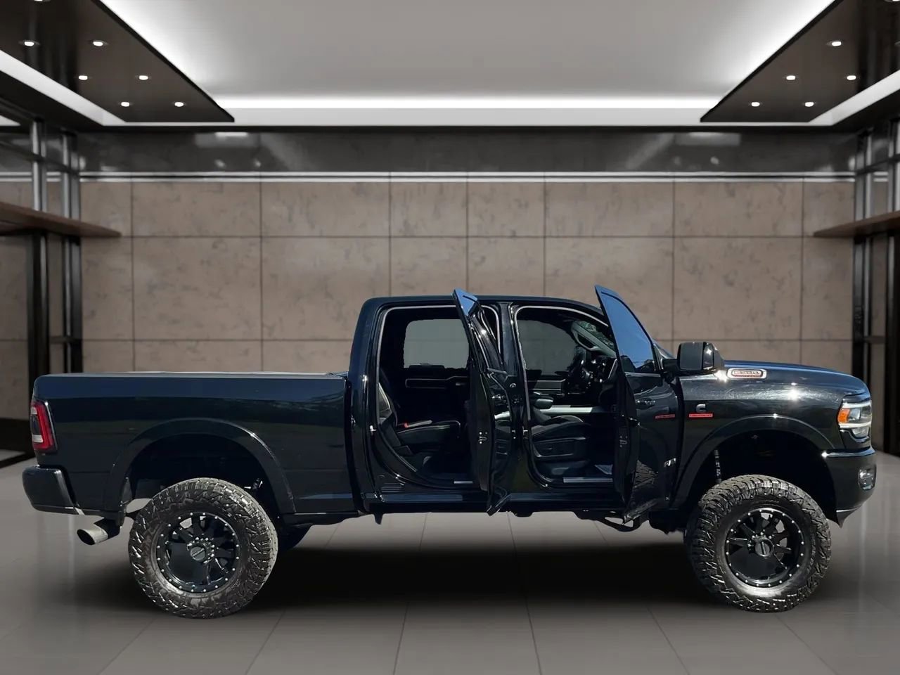 Used 2020 RAM 2500 Laramie image 41