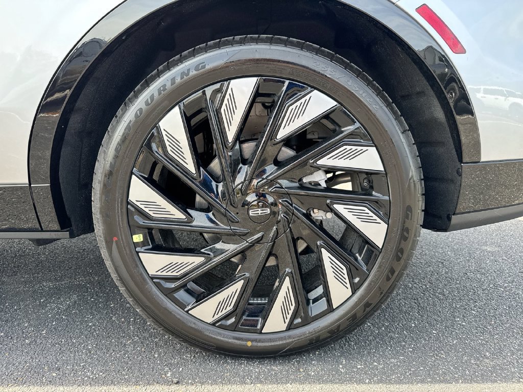New 2026 Lincoln Nautilus Reserve w/ Jet Appearance Package AWD/4WD image 28