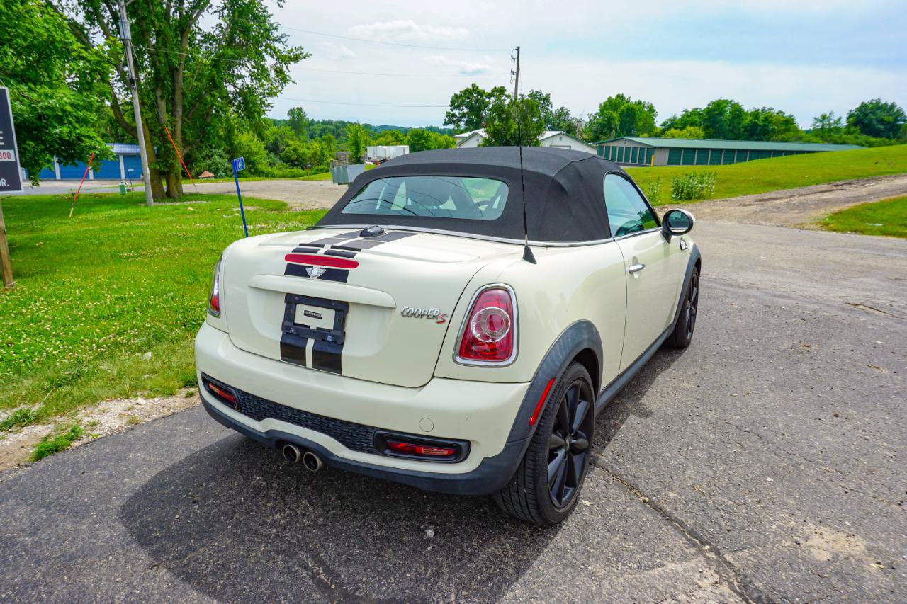 Used 2014 MINI Cooper Roadster S FWD image 3