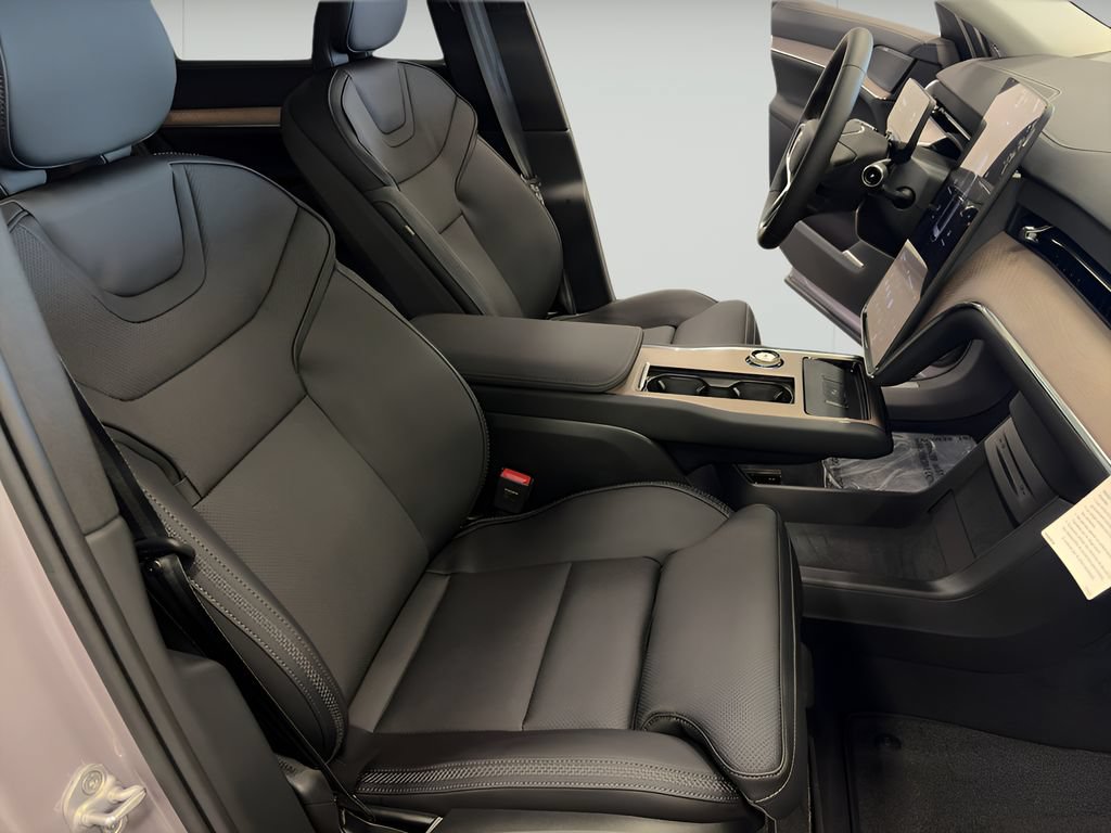 New 2026 Volvo EX90 Plus AWD/4WD image 11