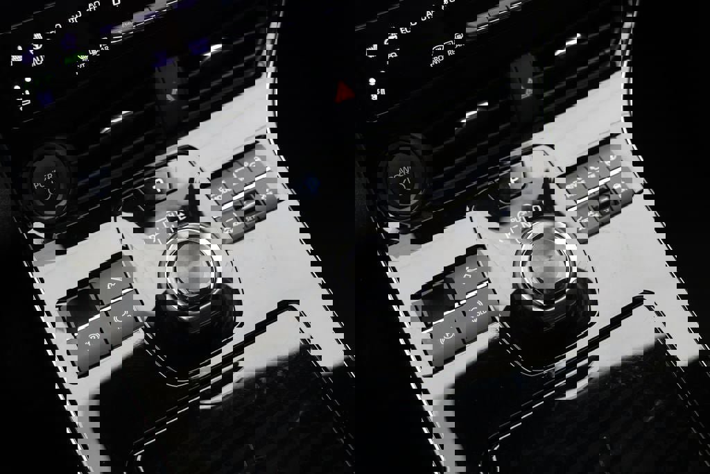 Used 2023 Subaru Solterra Touring image 26