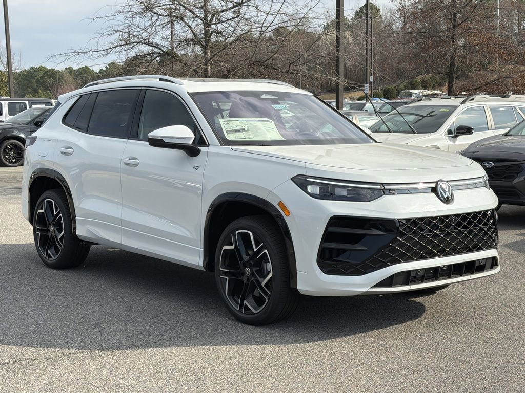 New 2026 Volkswagen Tiguan SEL R-Line image 7