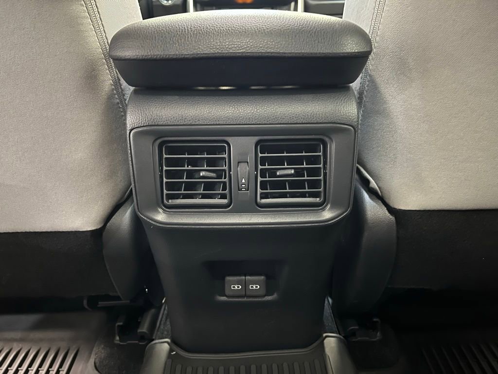 Used 2025 Toyota RAV4 XLE w/ Convenience Package AWD/4WD image 16