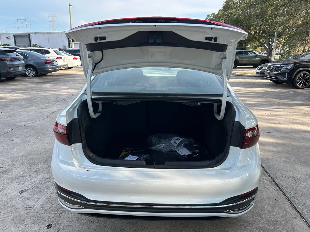 New 2026 Volkswagen Jetta SEL FWD image 46