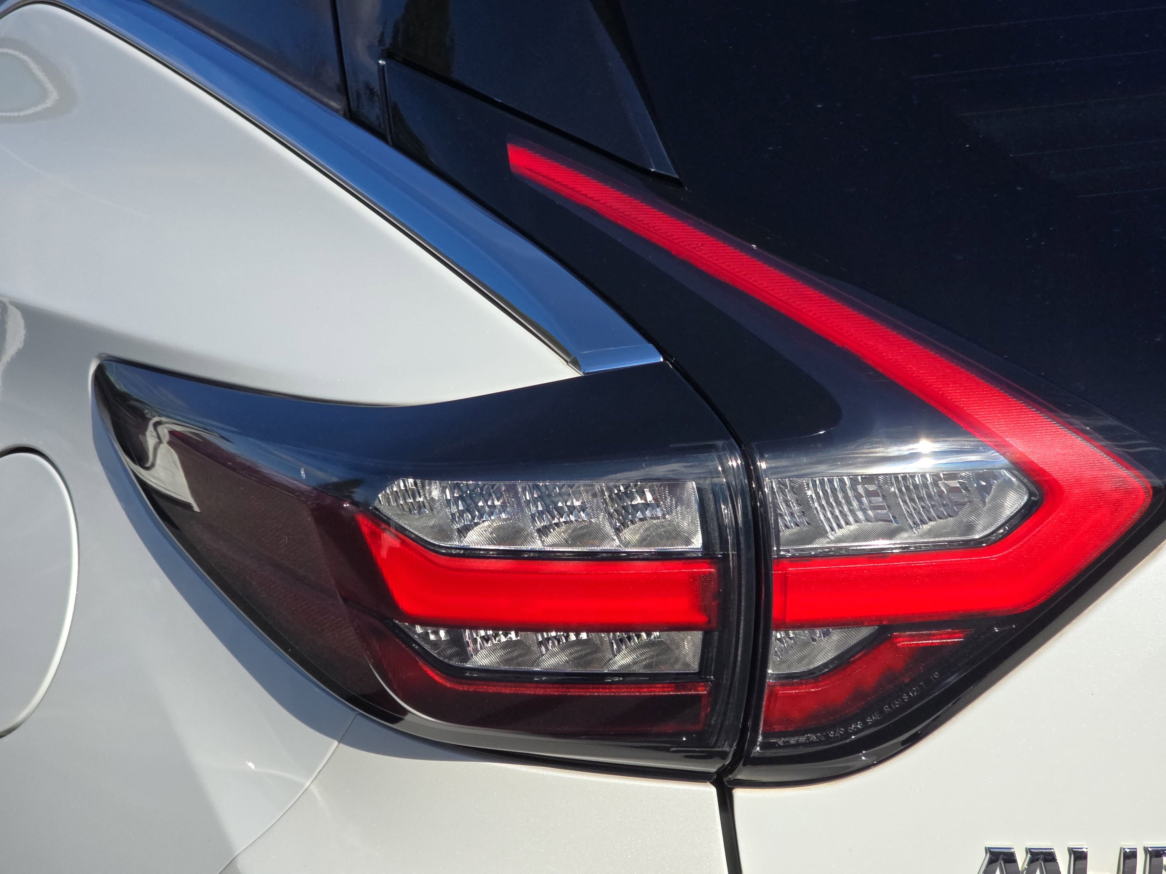 Used 2020 Nissan Murano Platinum w/ Cargo Package image 33