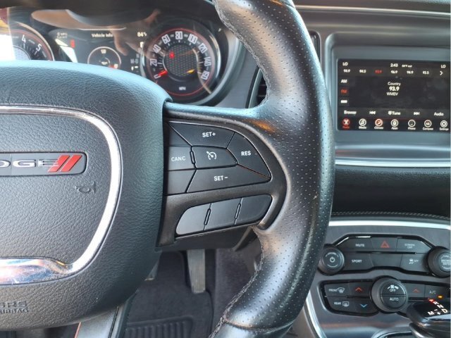 Used 2018 Dodge Challenger SXT w/ Blacktop Package RWD image 25