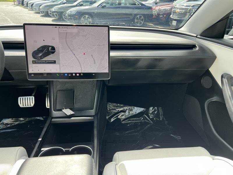 Used 2025 Tesla Model 3 Performance AWD/4WD image 11