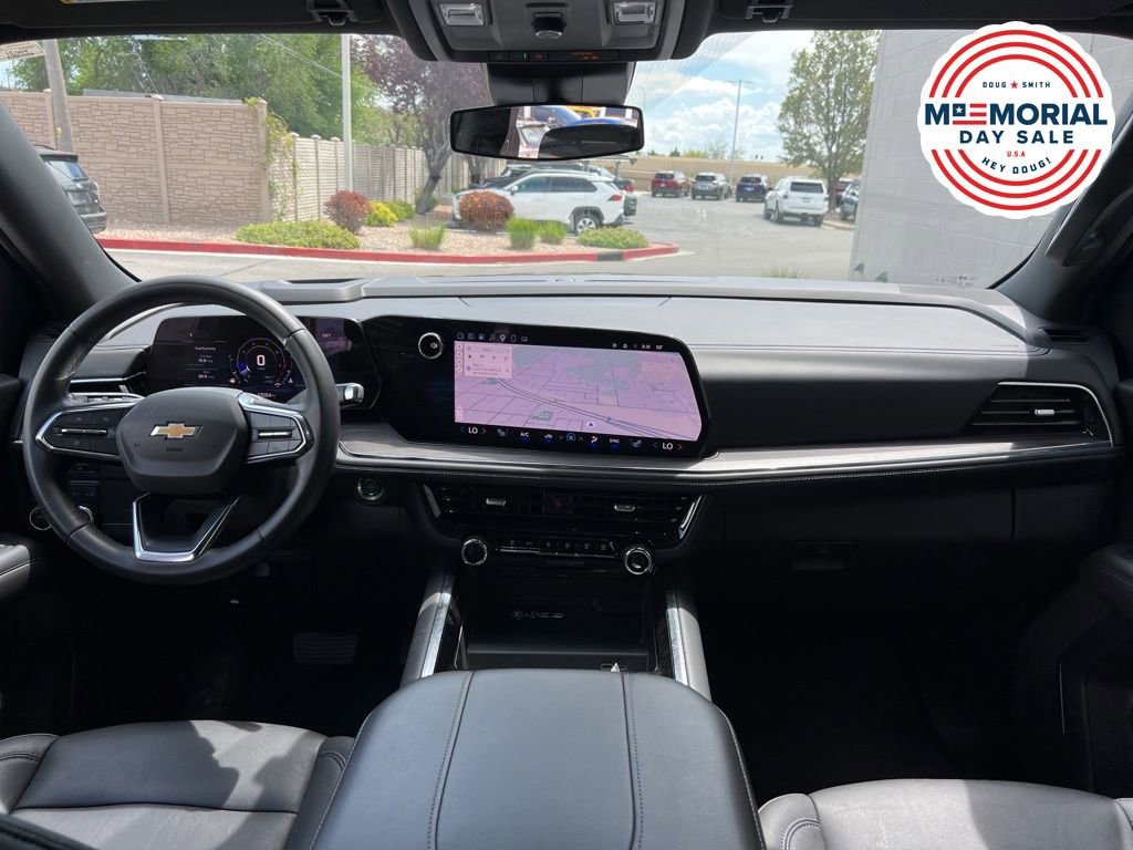 Used 2025 Chevrolet Tahoe LT AWD/4WD image 20