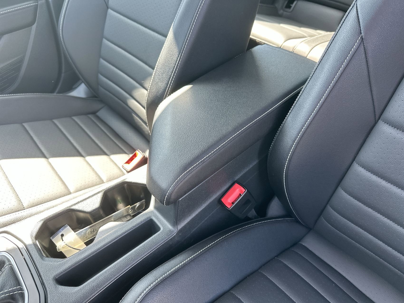 Used 2024 Volkswagen Jetta SE FWD image 20