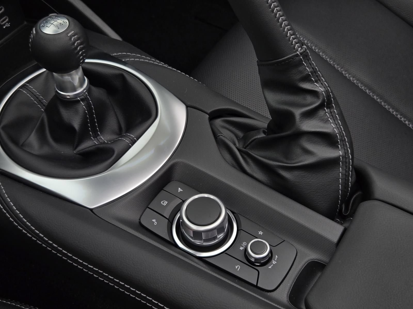 New 2026 MAZDA MX-5 Miata RF Grand Touring RWD image 22