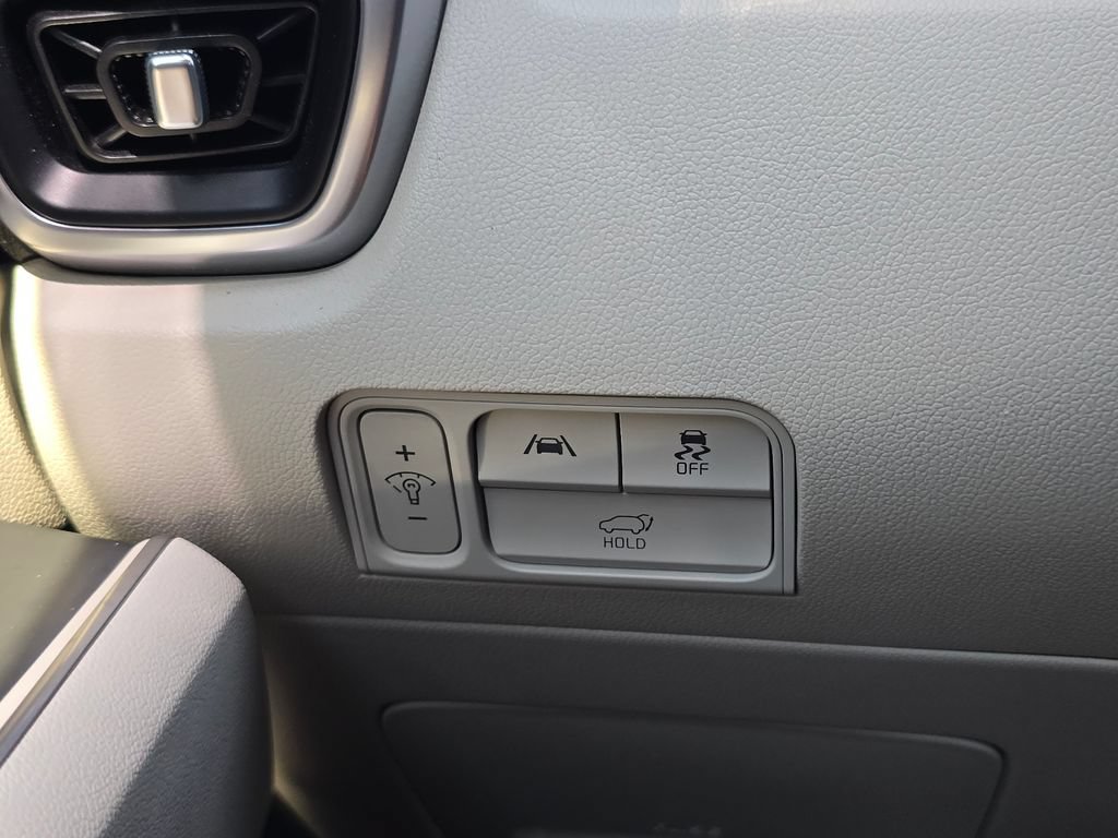 Certified 2023 Kia Sorento EX AWD/4WD image 25