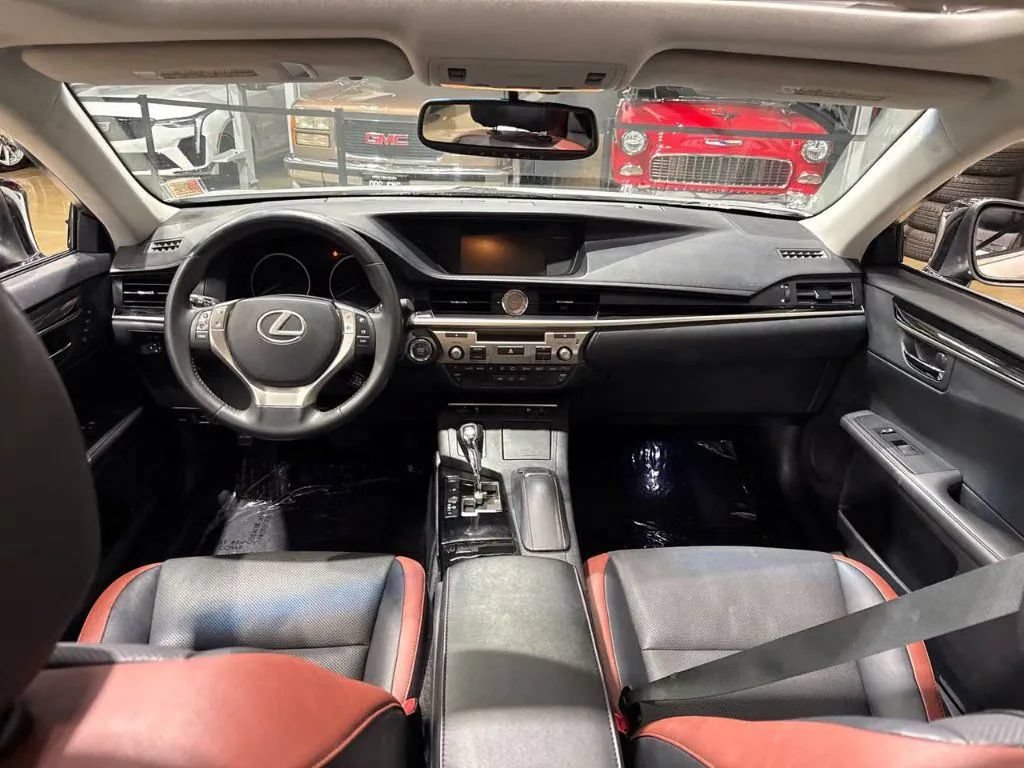 Used 2015 Lexus ES 350 FWD image 14