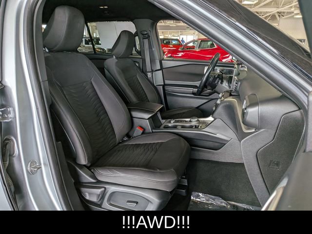 Used 2020 Ford Explorer XLT w/ Comfort Package image 24