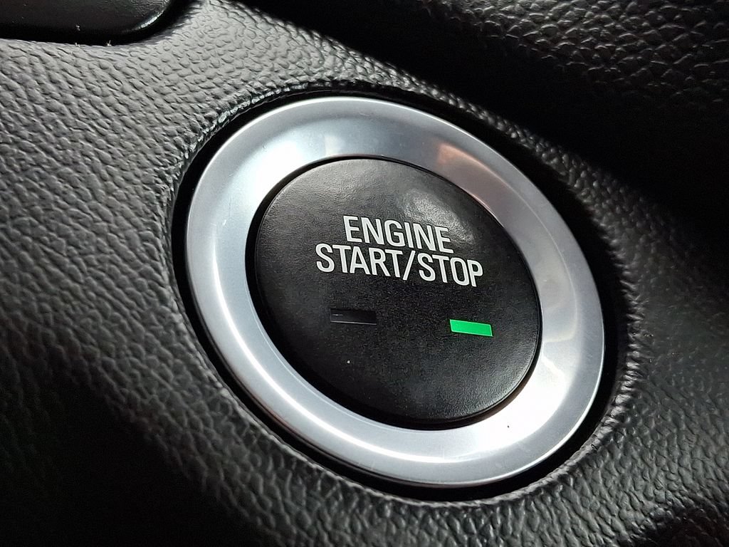 Used 2018 Chevrolet Equinox LT AWD/4WD image 22