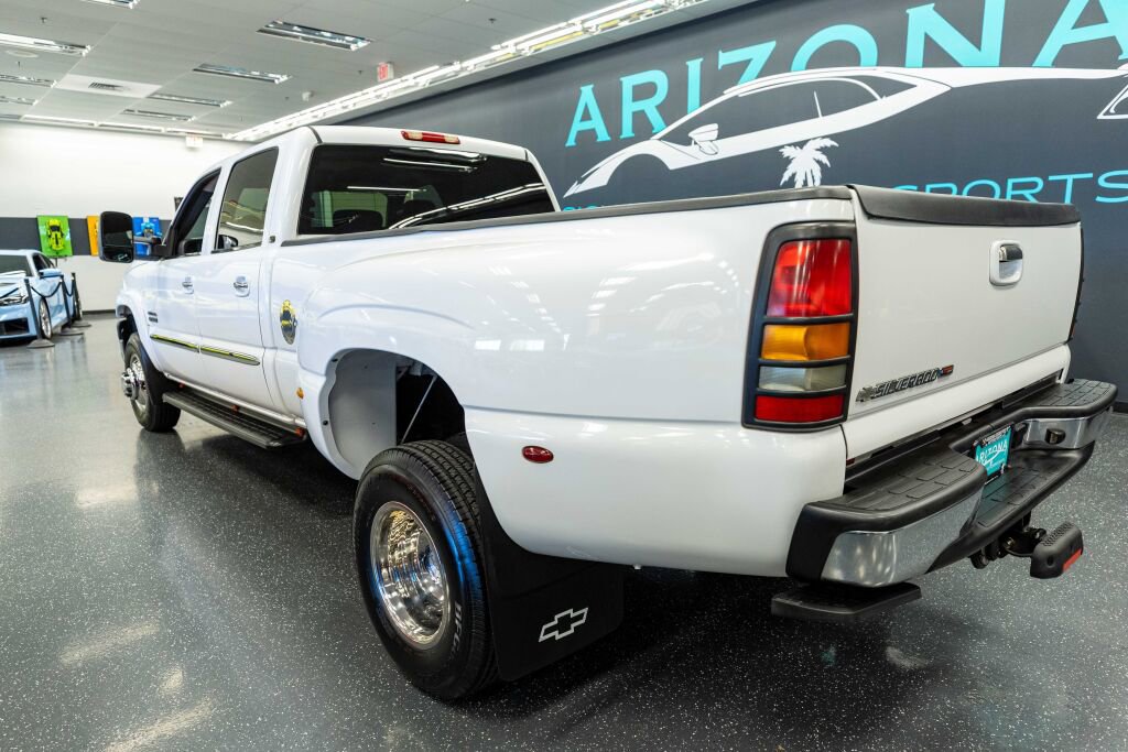 Used 2006 Chevrolet Silverado 3500 LT RWD image 9