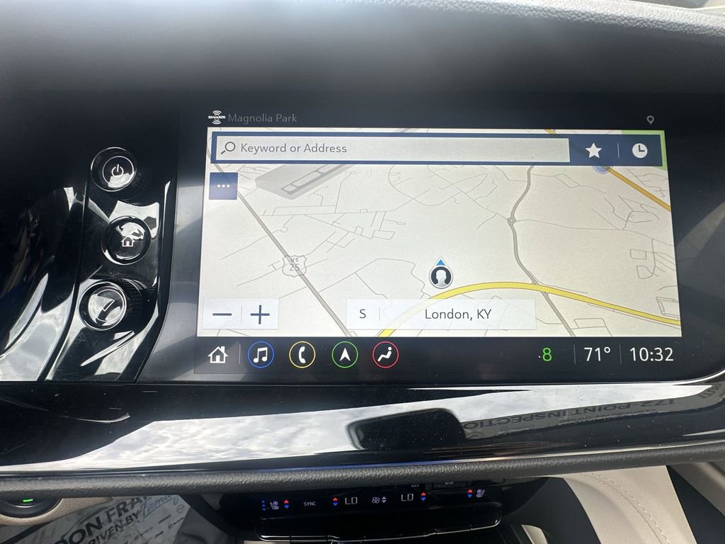 Used 2023 Buick Envision Avenir image 24