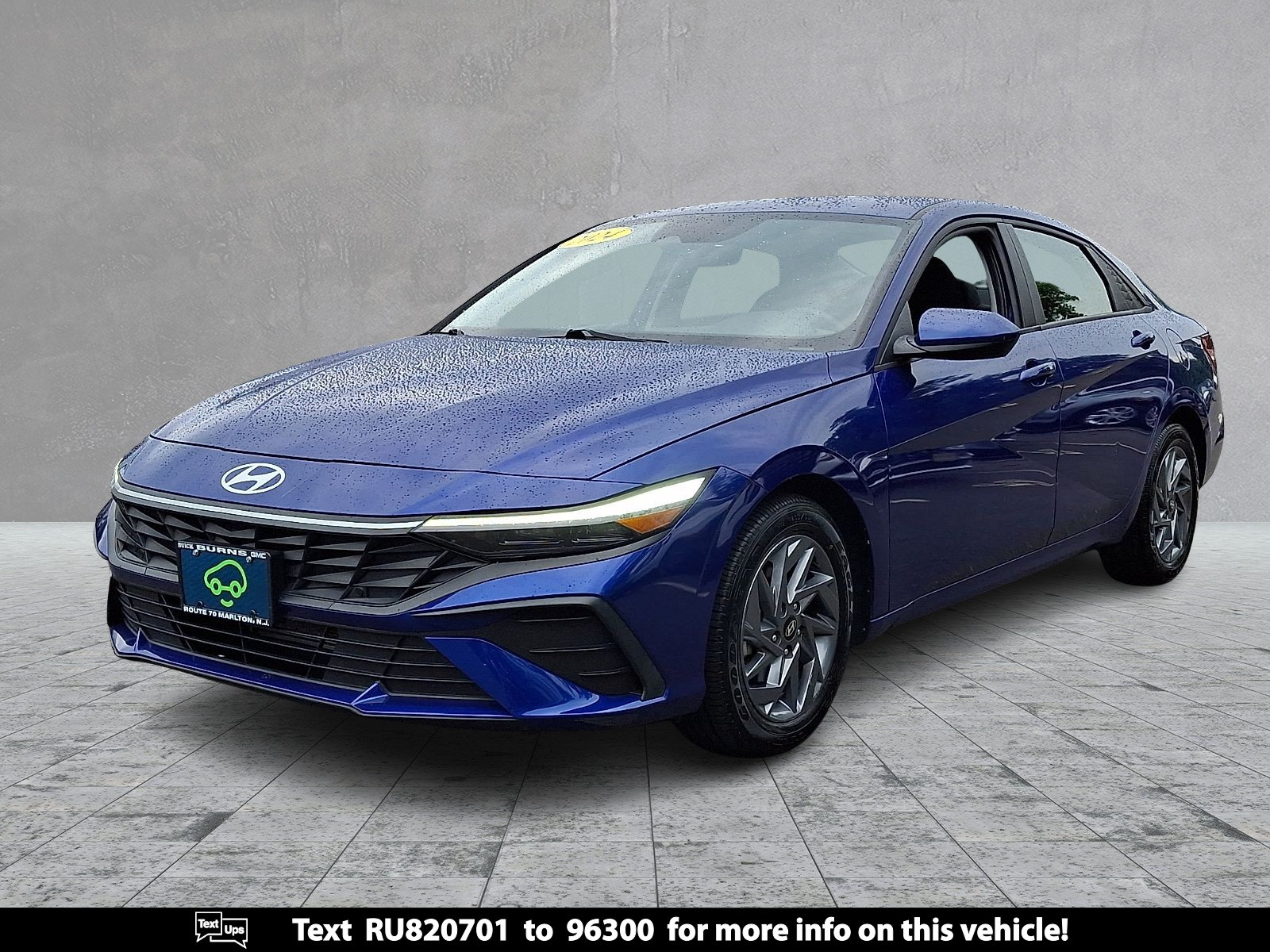 Used 2024 Hyundai Elantra SEL FWD image 1
