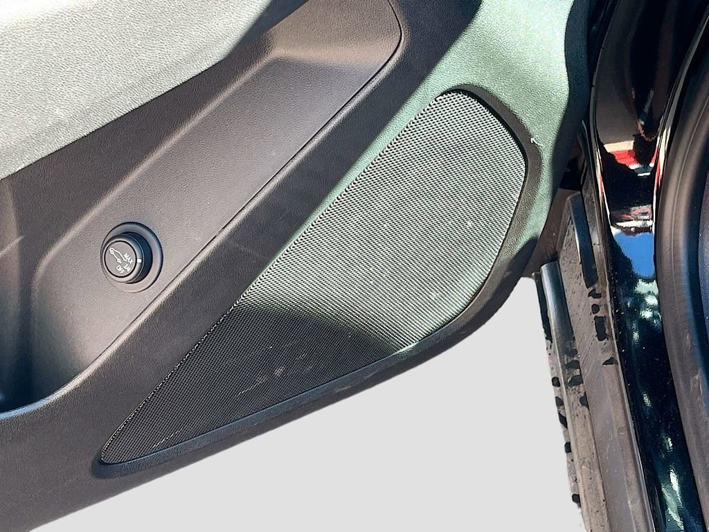 Used 2024 Chevrolet Equinox RS image 18