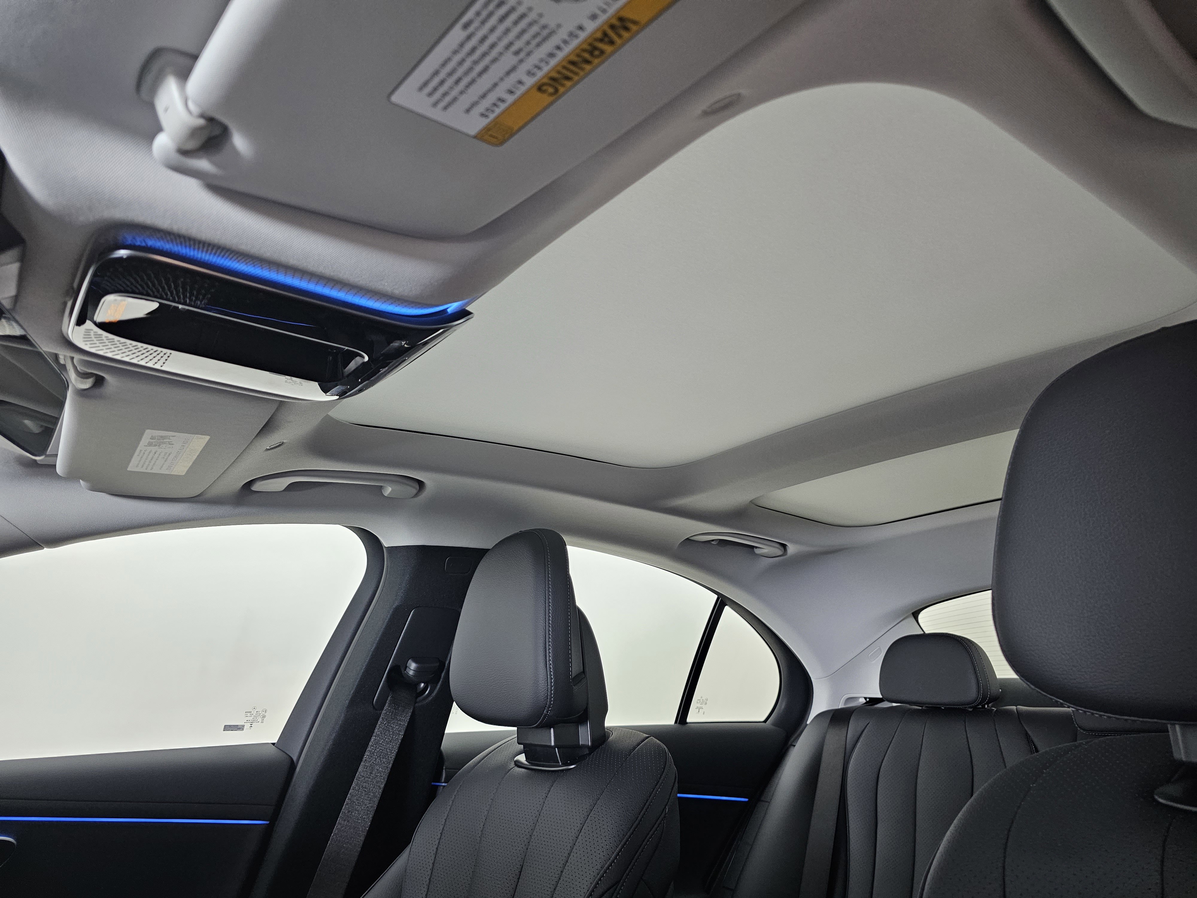 New 2026 Mercedes-Benz E 350 4MATIC Sedan image 11