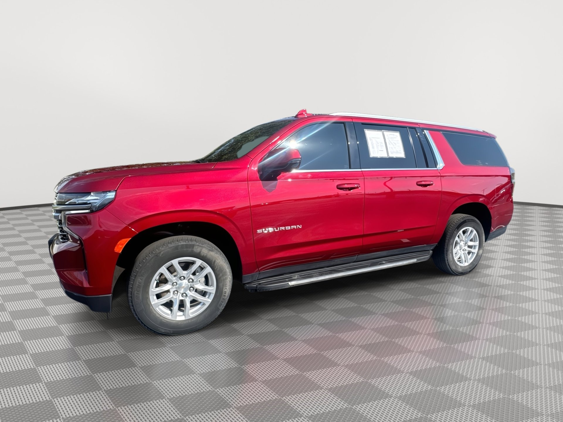 Used 2023 Chevrolet Suburban LT w/ Luxury Package