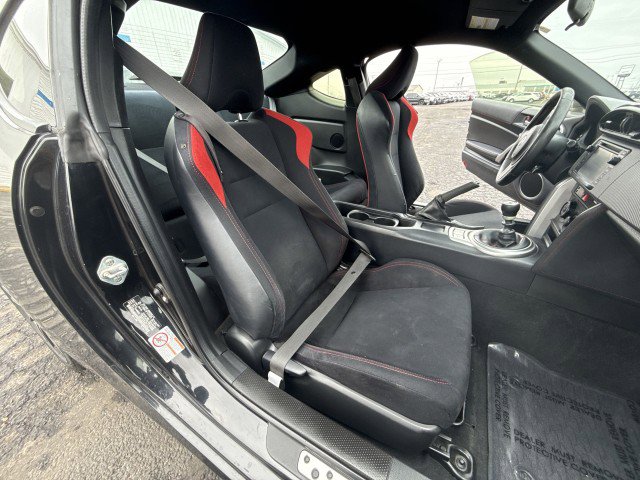 Used 2015 Scion FR-S image 23