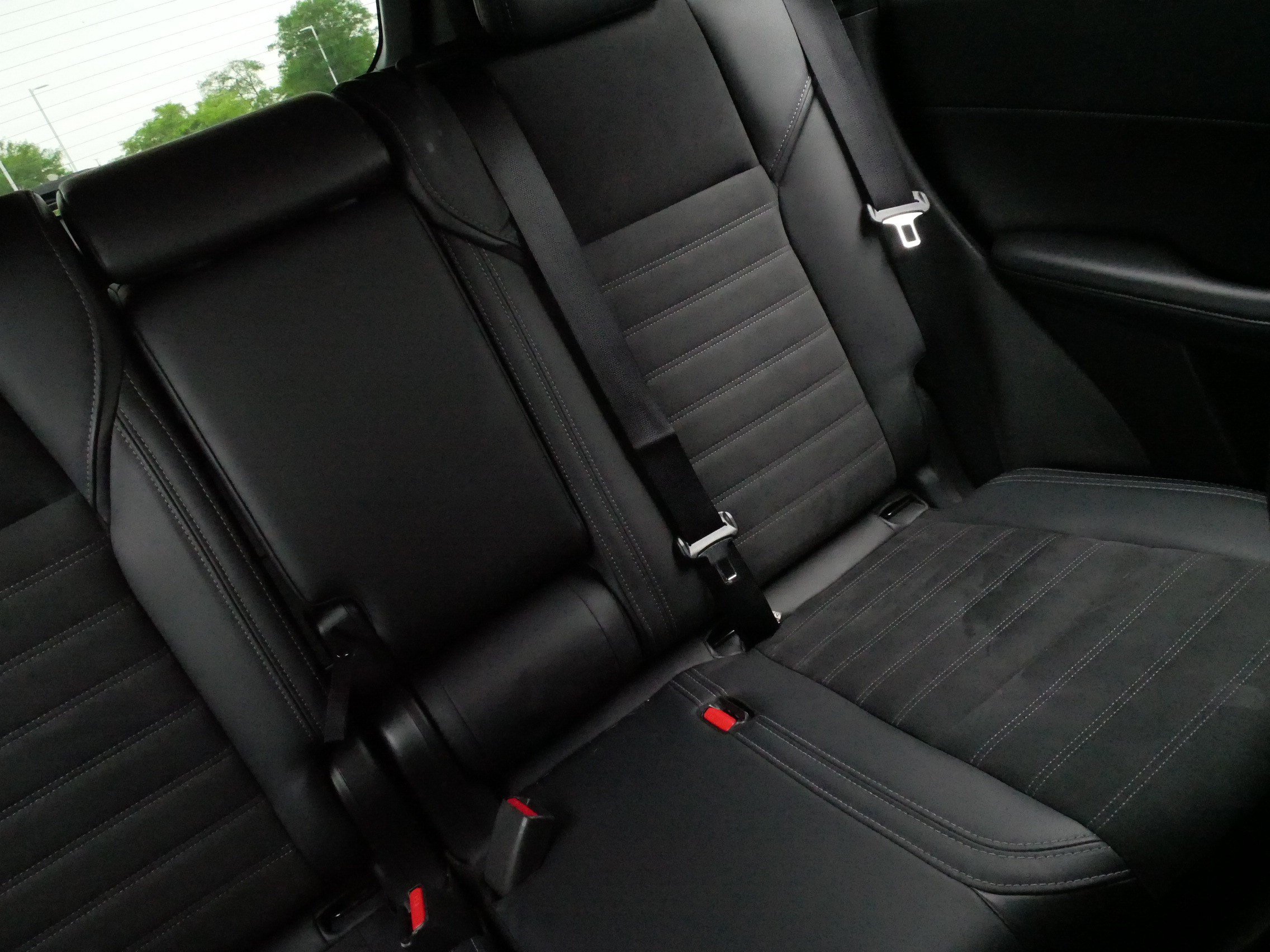 Used 2024 Mitsubishi Outlander SE AWD/4WD image 14