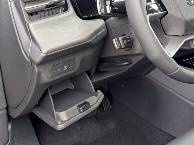New 2026 Audi Q3 quattro 2.0T AWD/4WD image 9