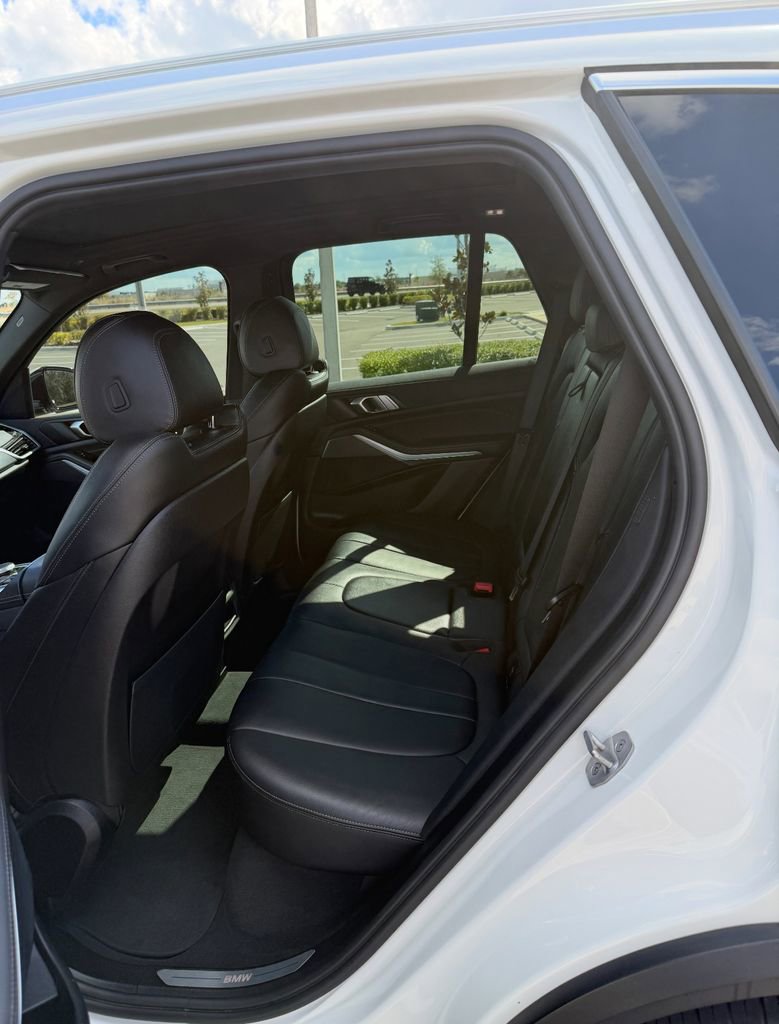 Used 2022 BMW X5 xDrive40i image 11