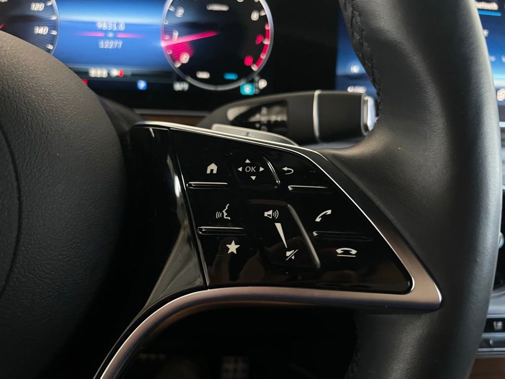 Used 2025 Mercedes-Benz G 550 image 34