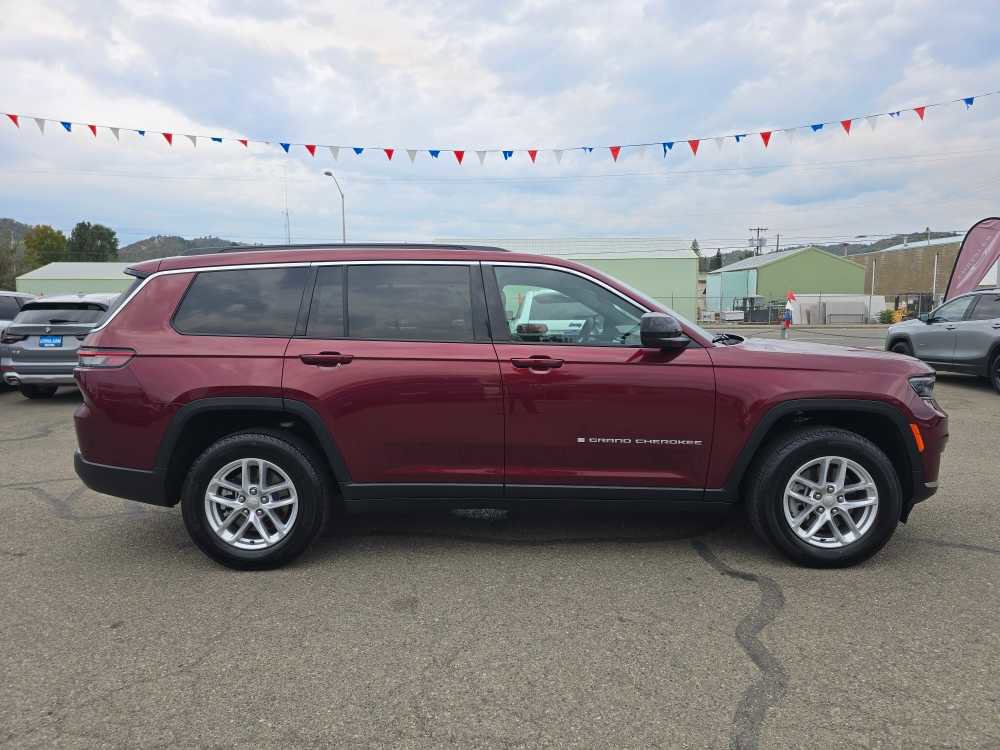 Used 2024 Jeep Grand Cherokee L Laredo w/ Luxury Tech Group I image 6