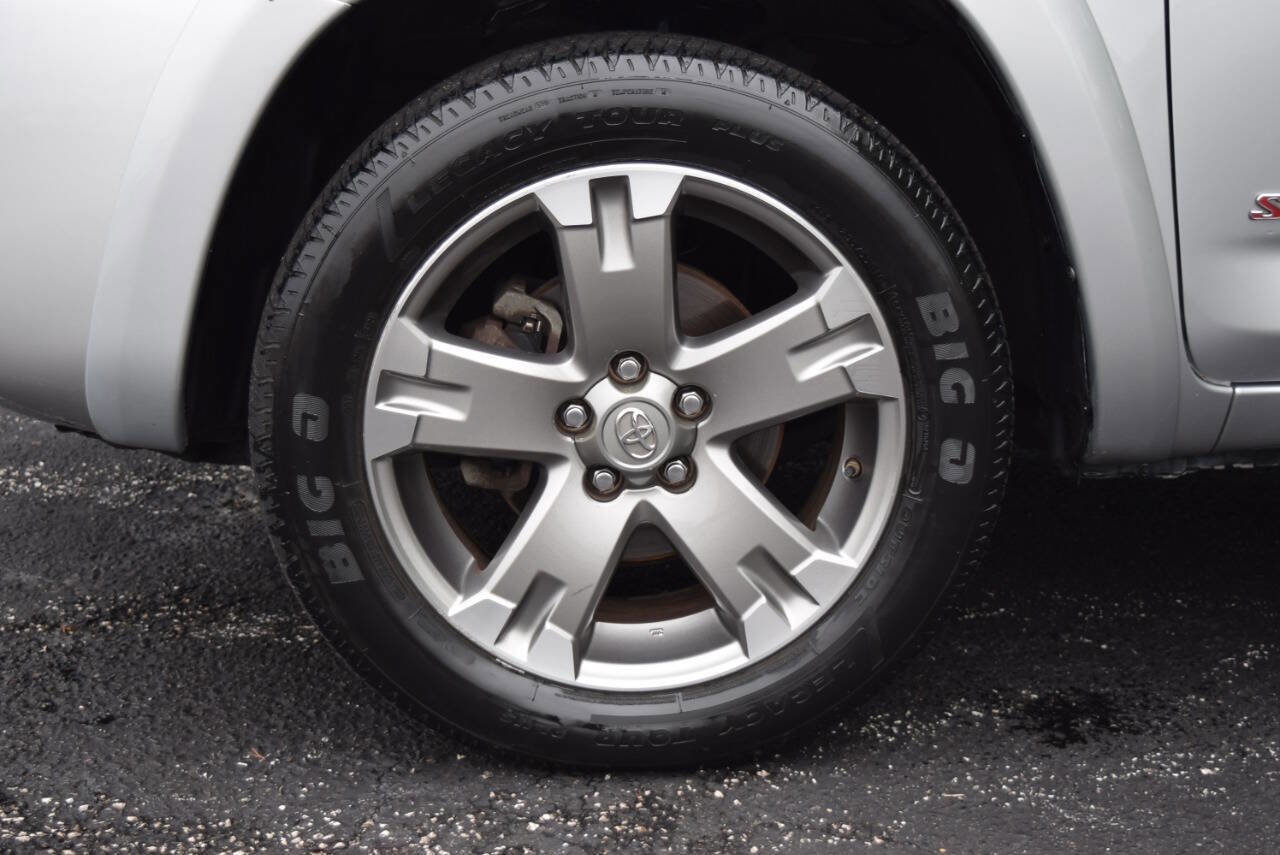 Used 2012 Toyota RAV4 Sport w/ Premium Pkg AWD/4WD image 4