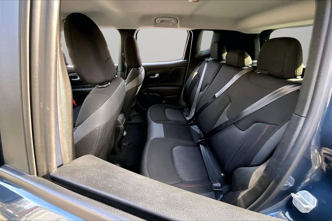 Certified 2023 Jeep Renegade Trailhawk image 22