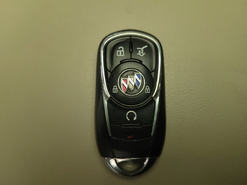 Used 2020 Buick Enclave Premium w/ Sun and Sites Package FWD image 32