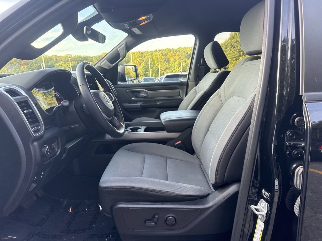 Used 2022 RAM 1500 Big Horn AWD/4WD image 13
