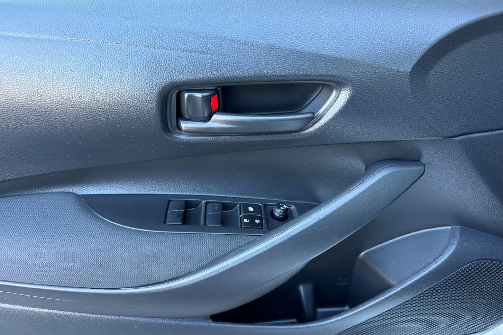 Certified 2026 Toyota Corolla LE FWD image 10