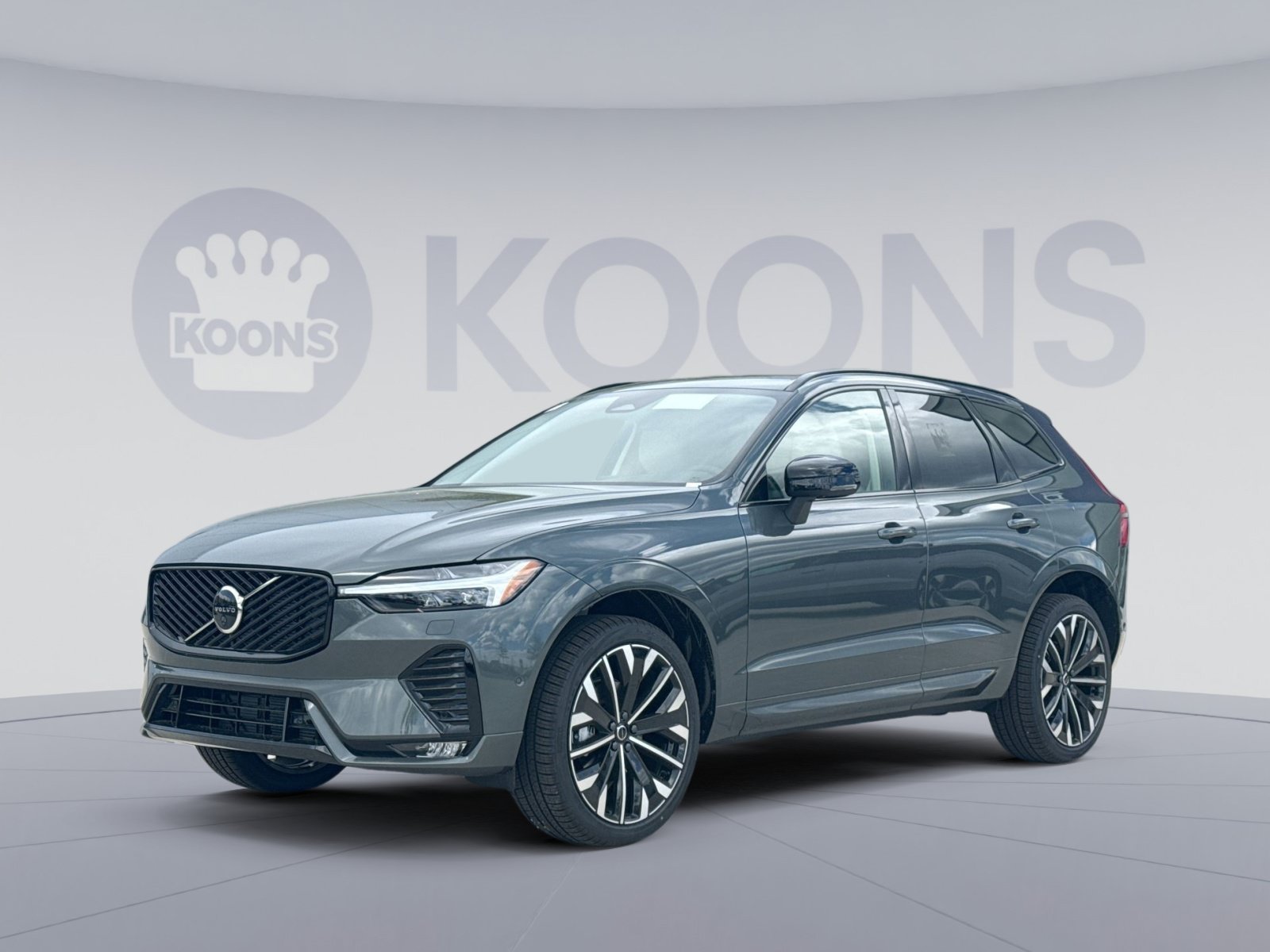 New 2026 Volvo XC60 B5 Ultra w/ Protection Package Premier
