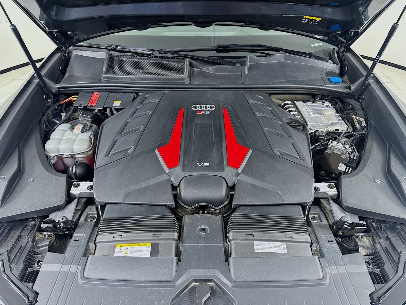 Used 2022 Audi RS Q8 AWD/4WD image 29