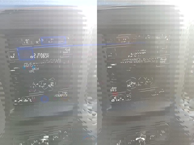 Used 2021 Chevrolet Silverado 1500 Custom image 16