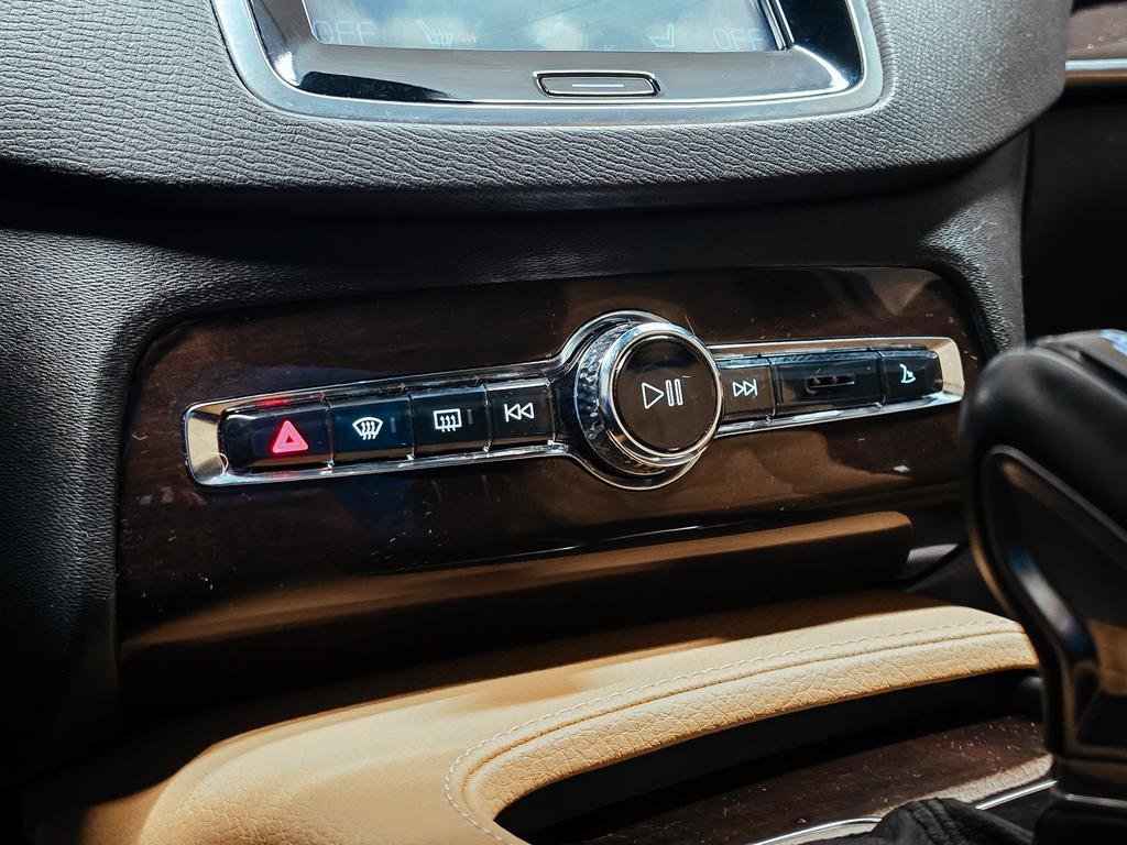 Used 2019 Volvo XC90 T6 Momentum w/ Advanced Package AWD/4WD image 29