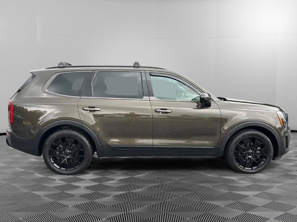 Used 2021 Kia Telluride SX w/ SX Prestige Package AWD/4WD image 6