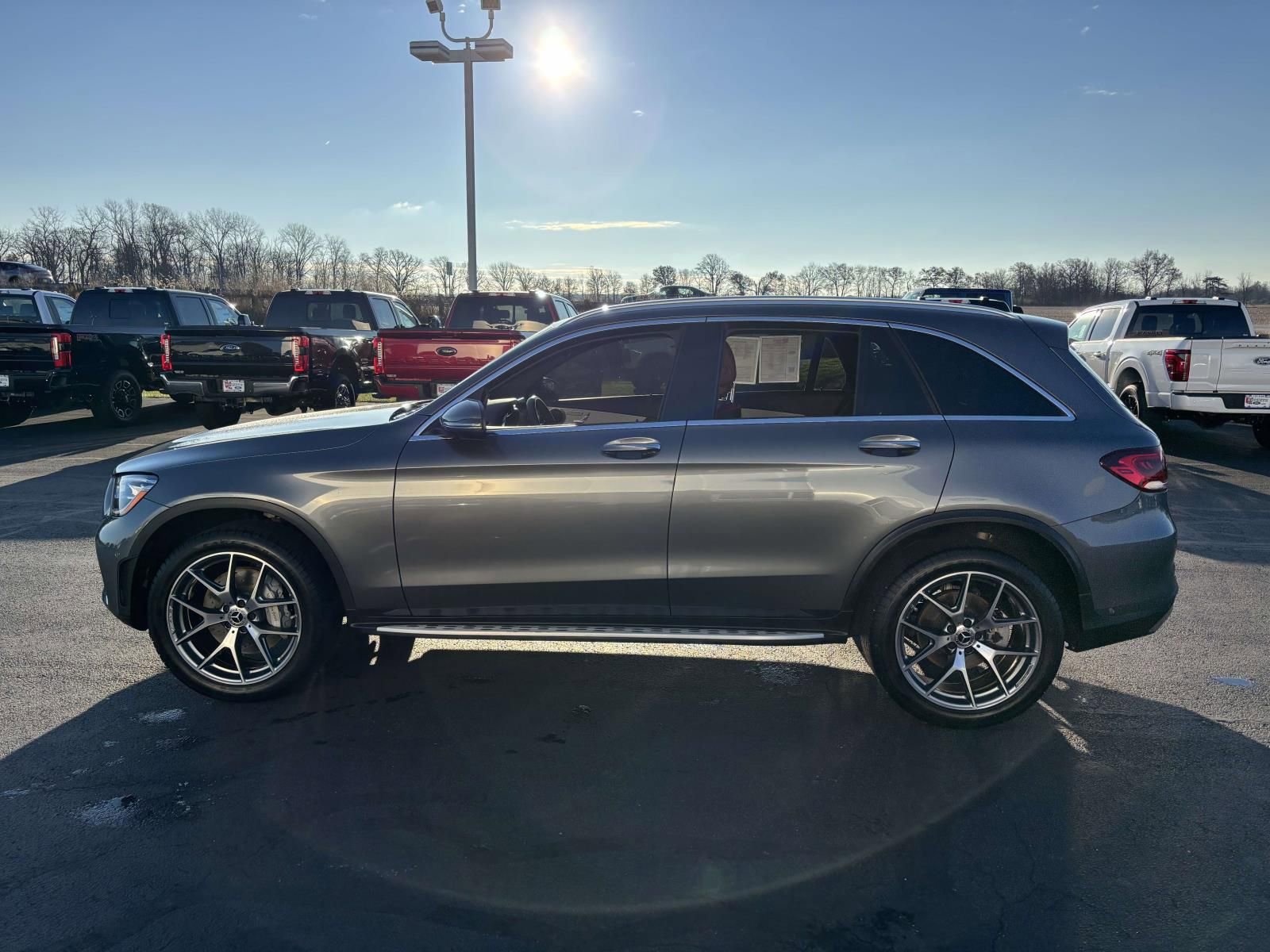 Used 2022 Mercedes-Benz GLC 300 4MATIC image 5