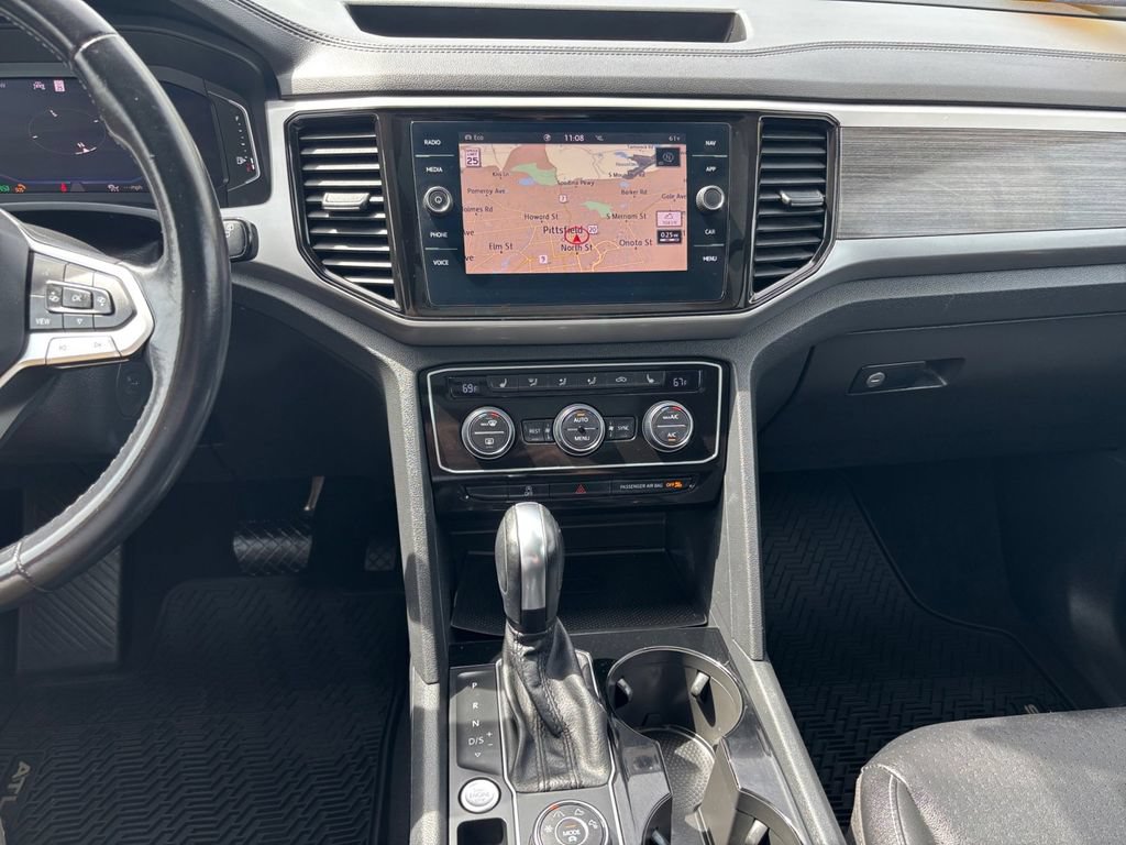 Used 2021 Volkswagen Atlas SEL AWD/4WD image 12